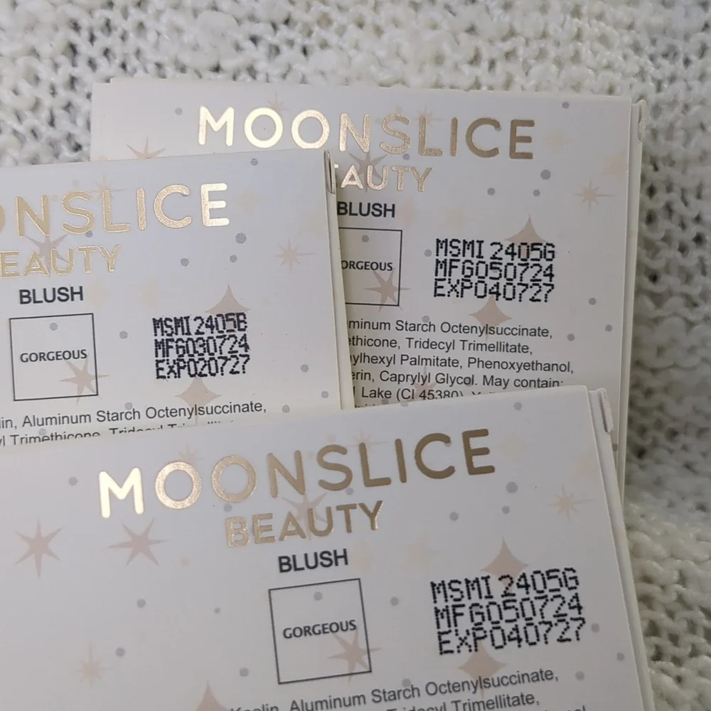 Moonslice Beauty Pressed Blush Trio in Gorgeous, 3x 5.5g/0.19oz